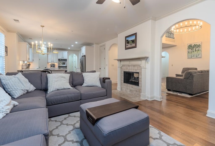 3077 POPLAR GROVE LN, Germantown, Tennessee 38139, 4 Bedrooms Bedrooms, 9 Rooms Rooms,2.1 BathroomsBathrooms,Residential,For Sale,POPLAR GROVE,10219936