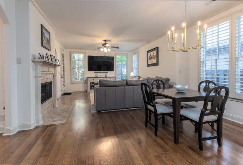 3077 POPLAR GROVE LN, Germantown, Tennessee 38139, 4 Bedrooms Bedrooms, 9 Rooms Rooms,2.1 BathroomsBathrooms,Residential,For Sale,POPLAR GROVE,10219936