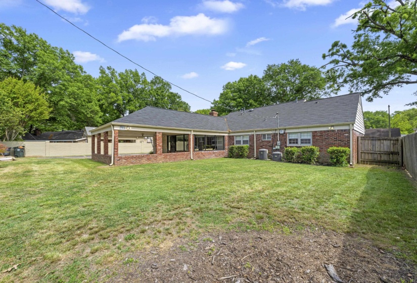 6452 STRATHSPEY DR, Memphis, Tennessee 38119, 4 Bedrooms Bedrooms, 9 Rooms Rooms,2 BathroomsBathrooms,Residential,For Sale,STRATHSPEY,10219943