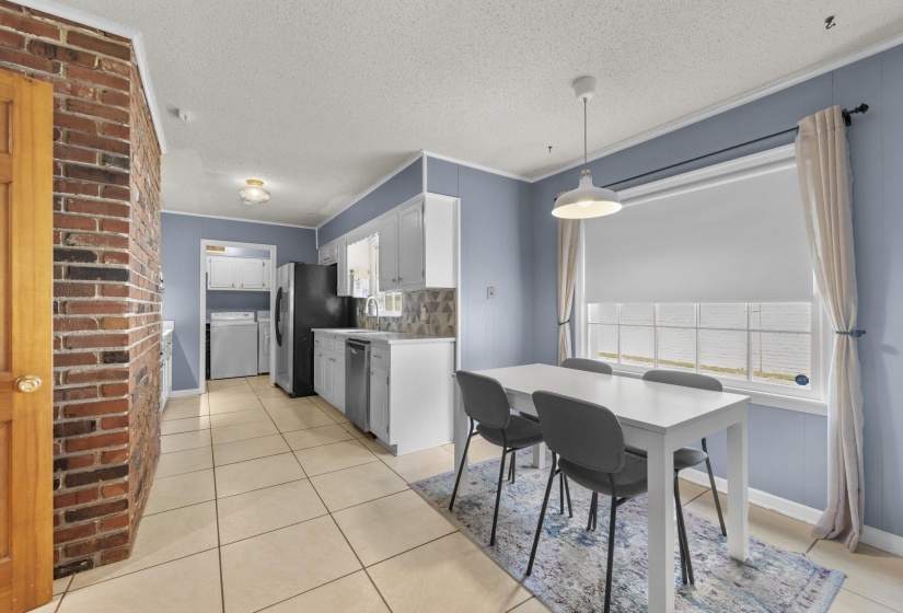 6452 STRATHSPEY DR, Memphis, Tennessee 38119, 4 Bedrooms Bedrooms, 9 Rooms Rooms,2 BathroomsBathrooms,Residential,For Sale,STRATHSPEY,10219943