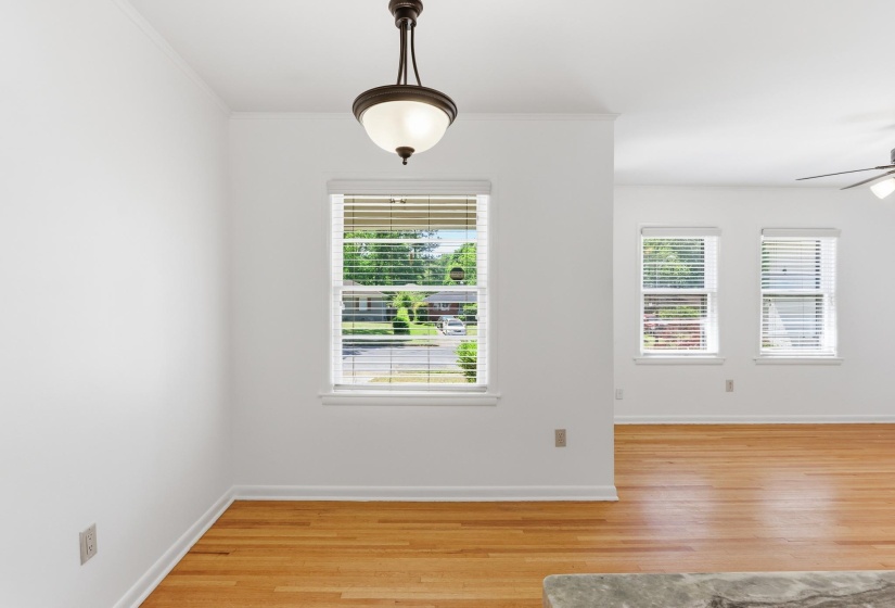 5068 SEA ISLE DR, Memphis, Tennessee 38117, 3 Bedrooms Bedrooms, 5 Rooms Rooms,1 BathroomBathrooms,Residential,For Sale,SEA ISLE,10219945