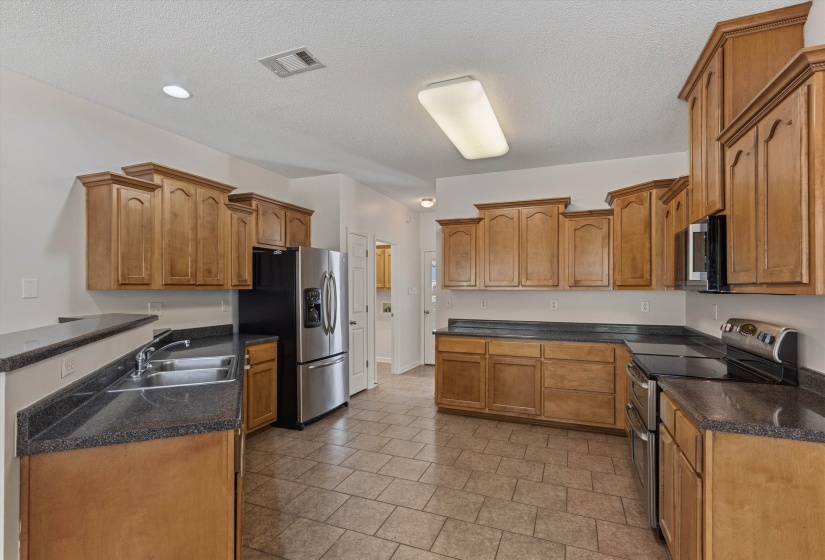 3671 HAYNES RD, Bartlett, Tennessee 38133, 5 Bedrooms Bedrooms, 10 Rooms Rooms,3.1 BathroomsBathrooms,Residential,For Sale,HAYNES,10219946