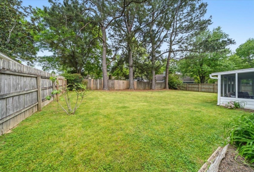 1070 GREENVIEW ROAD RD, Collierville, Tennessee 38017, 3 Bedrooms Bedrooms, 5 Rooms Rooms,2 BathroomsBathrooms,Residential,For Sale,GREENVIEW ROAD,10219948