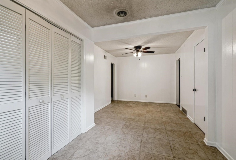 1483 WOODSTON RD, Memphis, Tennessee 38117, 3 Bedrooms Bedrooms, 6 Rooms Rooms,1.1 BathroomsBathrooms,Residential,For Sale,WOODSTON,10219949