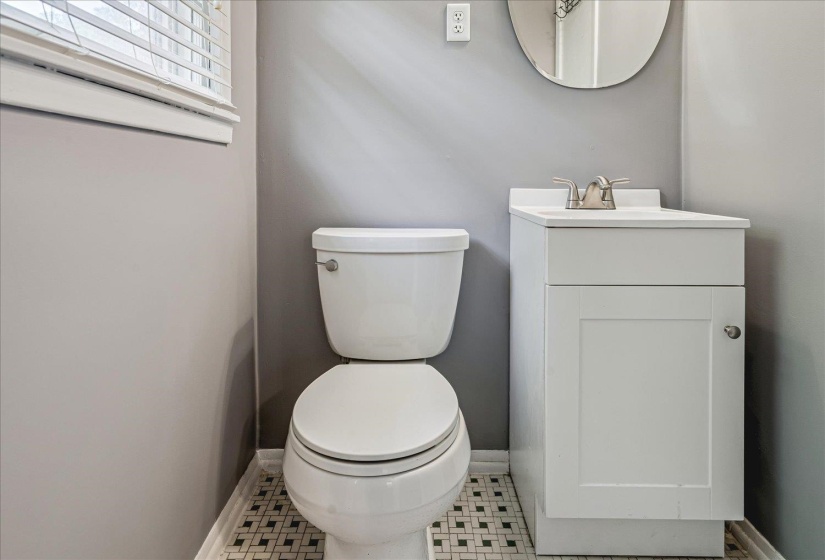 1483 WOODSTON RD, Memphis, Tennessee 38117, 3 Bedrooms Bedrooms, 6 Rooms Rooms,1.1 BathroomsBathrooms,Residential,For Sale,WOODSTON,10219949