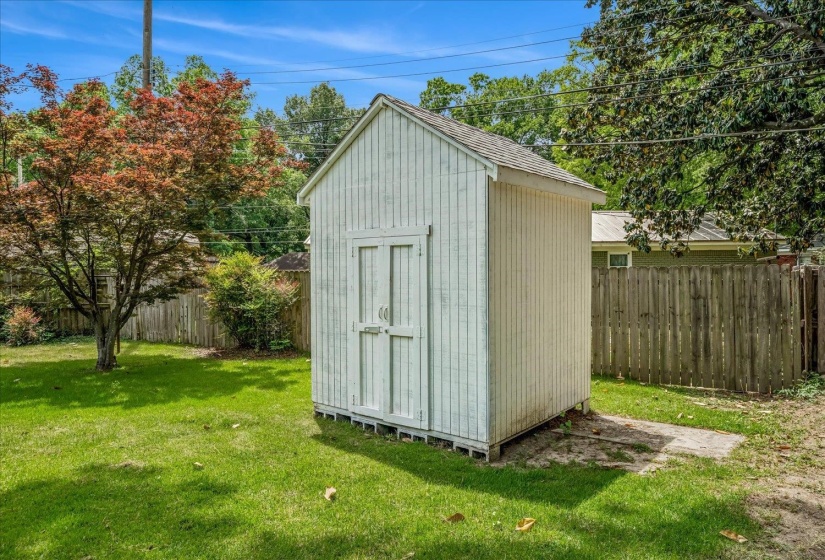 1483 WOODSTON RD, Memphis, Tennessee 38117, 3 Bedrooms Bedrooms, 6 Rooms Rooms,1.1 BathroomsBathrooms,Residential,For Sale,WOODSTON,10219949