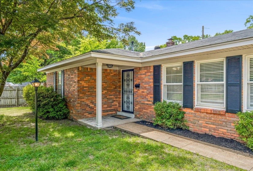 1483 WOODSTON RD, Memphis, Tennessee 38117, 3 Bedrooms Bedrooms, 6 Rooms Rooms,1.1 BathroomsBathrooms,Residential,For Sale,WOODSTON,10219949