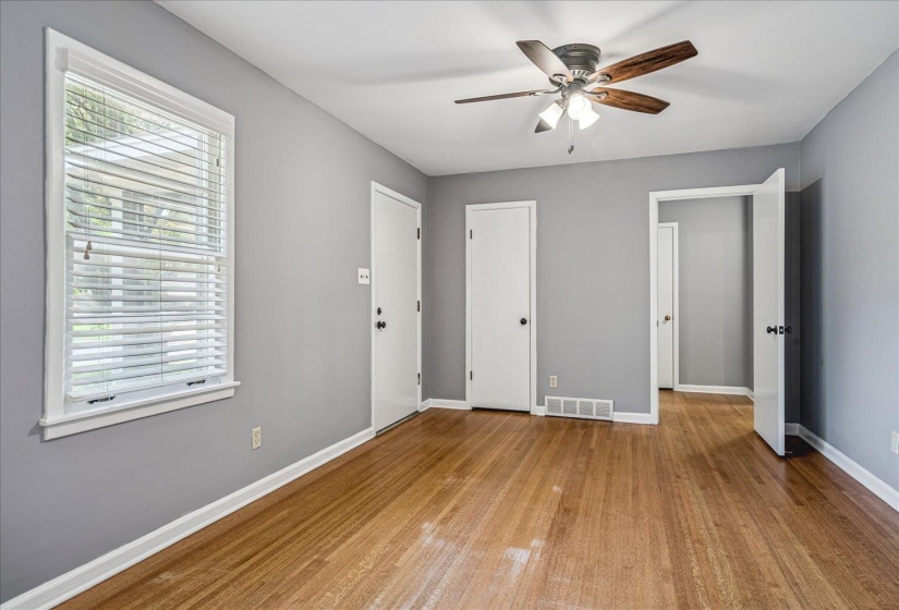 1483 WOODSTON RD, Memphis, Tennessee 38117, 3 Bedrooms Bedrooms, 6 Rooms Rooms,1.1 BathroomsBathrooms,Residential,For Sale,WOODSTON,10219949