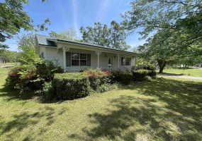 73 POST OFFICE ST, Stantonville, Tennessee 38379, 2 Bedrooms Bedrooms, 5 Rooms Rooms,1 BathroomBathrooms,Residential,For Sale,POST OFFICE,10219953