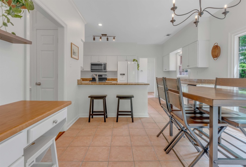 8871 WOODMARK DR, Cordova, Tennessee 38018, 3 Bedrooms Bedrooms, 7 Rooms Rooms,2.1 BathroomsBathrooms,Residential,For Sale,WOODMARK,10219957