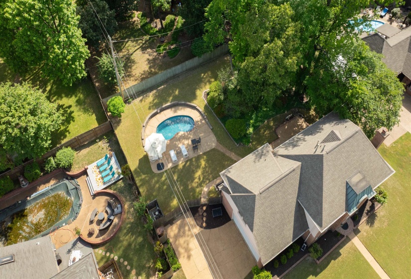 8871 WOODMARK DR, Cordova, Tennessee 38018, 3 Bedrooms Bedrooms, 7 Rooms Rooms,2.1 BathroomsBathrooms,Residential,For Sale,WOODMARK,10219957