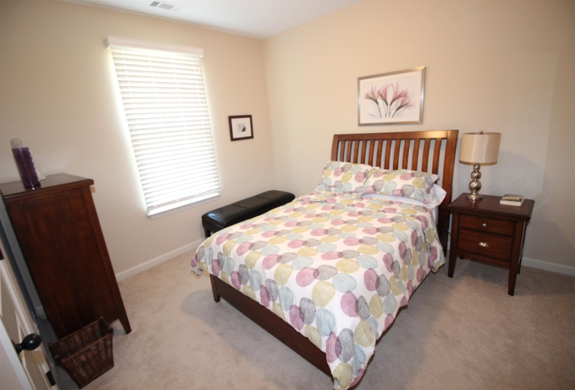 4553 CRADDLE HILL DR, Bartlett, Tennessee 38002, 4 Bedrooms Bedrooms, 9 Rooms Rooms,3 BathroomsBathrooms,Residential,For Sale,CRADDLE HILL,10219958