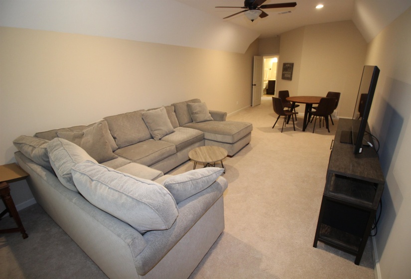 4553 CRADDLE HILL DR, Bartlett, Tennessee 38002, 4 Bedrooms Bedrooms, 9 Rooms Rooms,3 BathroomsBathrooms,Residential,For Sale,CRADDLE HILL,10219958