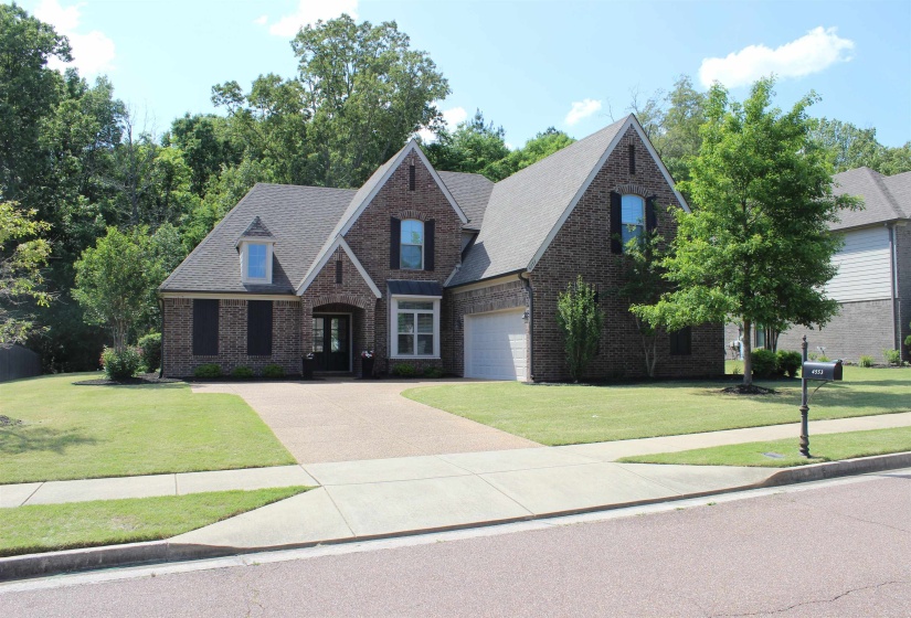 4553 CRADDLE HILL DR, Bartlett, Tennessee 38002, 4 Bedrooms Bedrooms, 9 Rooms Rooms,3 BathroomsBathrooms,Residential,For Sale,CRADDLE HILL,10219958