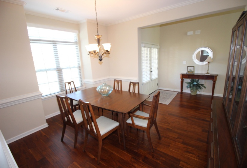 4553 CRADDLE HILL DR, Bartlett, Tennessee 38002, 4 Bedrooms Bedrooms, 9 Rooms Rooms,3 BathroomsBathrooms,Residential,For Sale,CRADDLE HILL,10219958