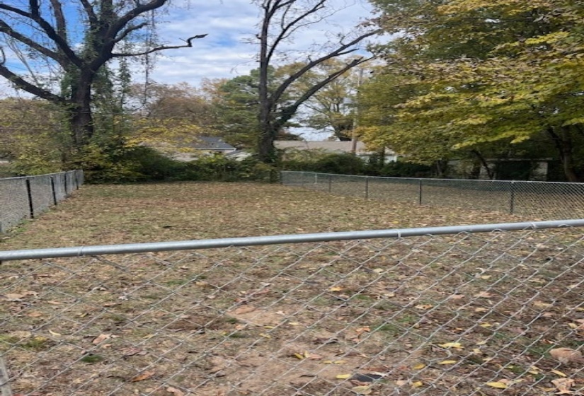 3764 CARNES AVE, Memphis, Tennessee 38111, 1 Bedroom Bedrooms, 4 Rooms Rooms,1 BathroomBathrooms,Rental Properties,For Sale,CARNES,10219969