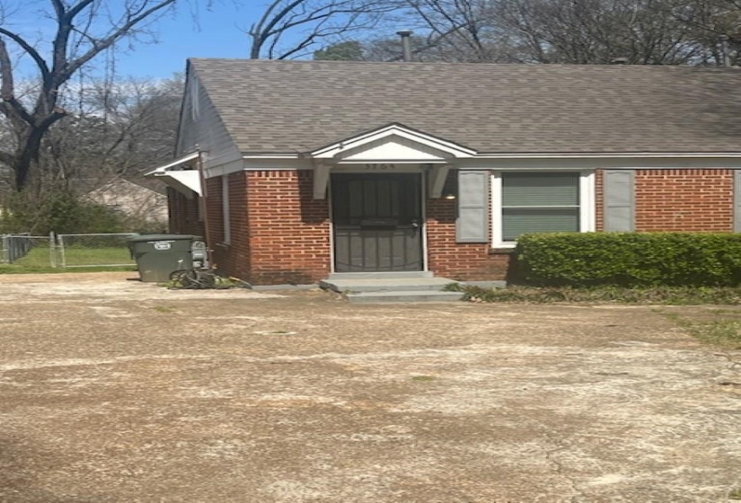 3764 CARNES AVE, Memphis, Tennessee 38111, 1 Bedroom Bedrooms, 4 Rooms Rooms,1 BathroomBathrooms,Rental Properties,For Sale,CARNES,10219969