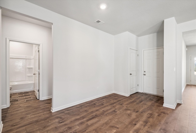 85 KIPLING DR, Oakland, Tennessee 38060, 5 Bedrooms Bedrooms, 13 Rooms Rooms,3 BathroomsBathrooms,Rental Properties,For Sale,KIPLING,10219994