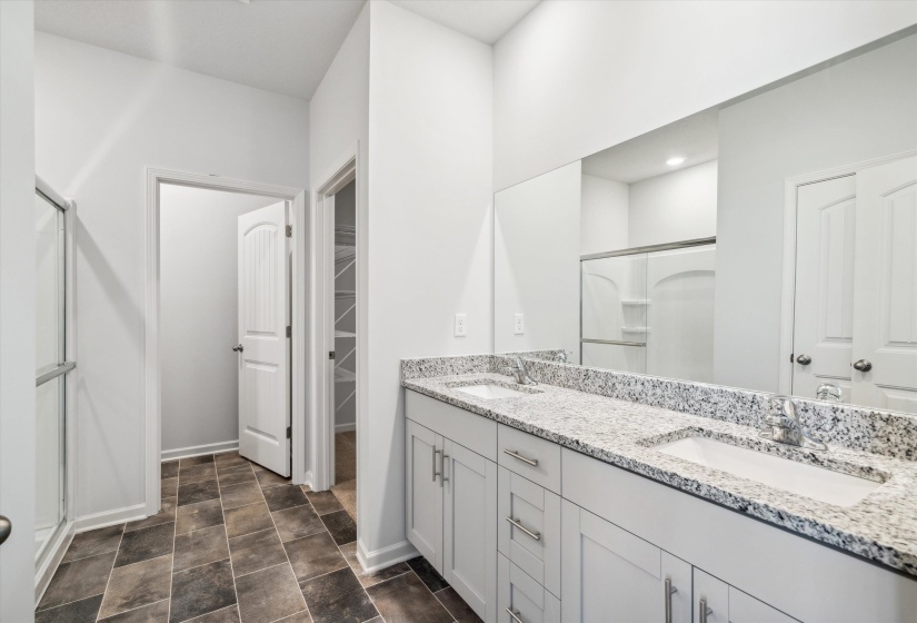 85 KIPLING DR, Oakland, Tennessee 38060, 5 Bedrooms Bedrooms, 13 Rooms Rooms,3 BathroomsBathrooms,Rental Properties,For Sale,KIPLING,10219994