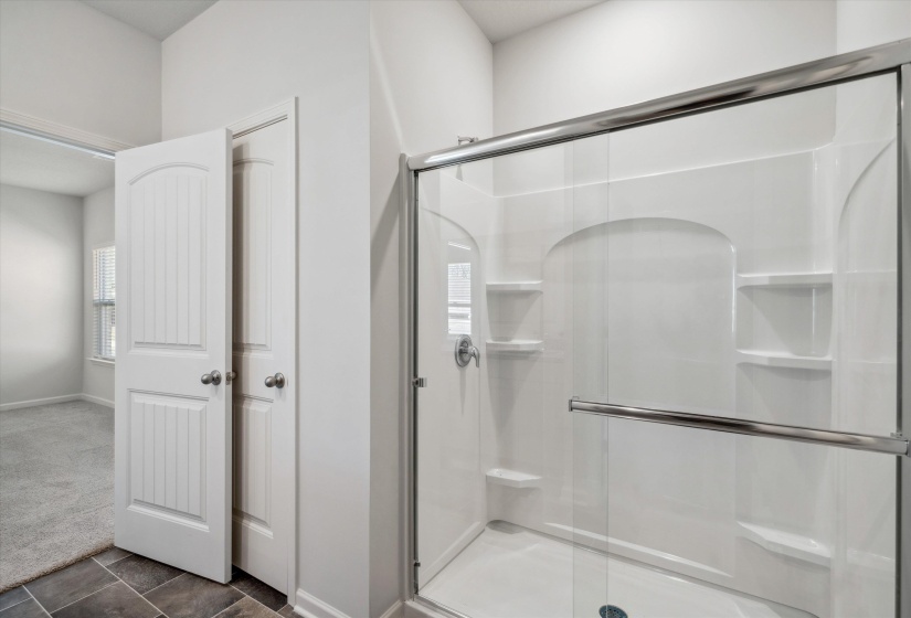 85 KIPLING DR, Oakland, Tennessee 38060, 5 Bedrooms Bedrooms, 13 Rooms Rooms,3 BathroomsBathrooms,Rental Properties,For Sale,KIPLING,10219994