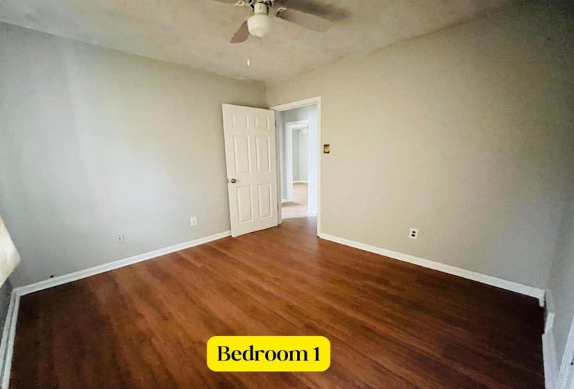 5057 GULL RD, Memphis, Tennessee 38109, 3 Bedrooms Bedrooms, 6 Rooms Rooms,1.1 BathroomsBathrooms,Rental Properties,For Sale,GULL,10220009