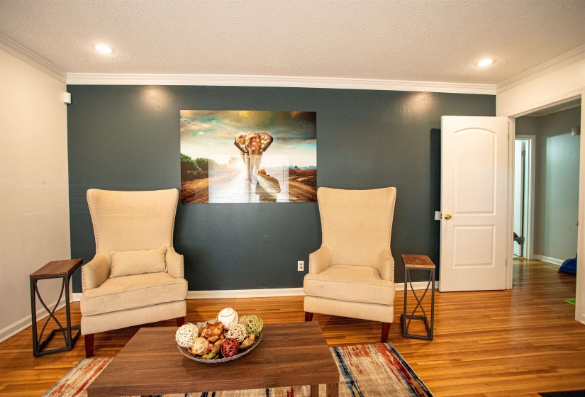 1102 WHITAKER CV, Memphis, Tennessee 38116, 3 Bedrooms Bedrooms, 8 Rooms Rooms,3 BathroomsBathrooms,Rental Properties,For Sale,WHITAKER,10220017