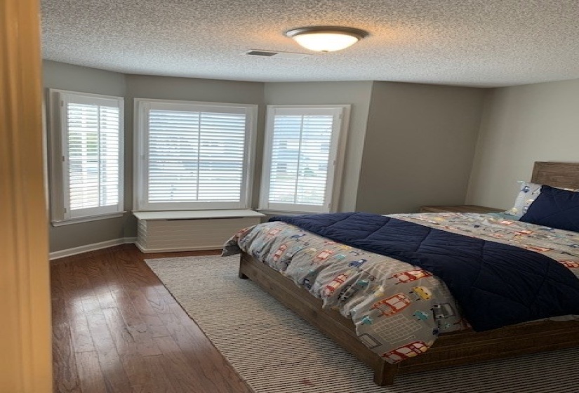 1908 NEWFIELDS RD, Germantown, Tennessee 38139, 5 Bedrooms Bedrooms, 10 Rooms Rooms,3 BathroomsBathrooms,Rental Properties,For Sale,NEWFIELDS,10220023