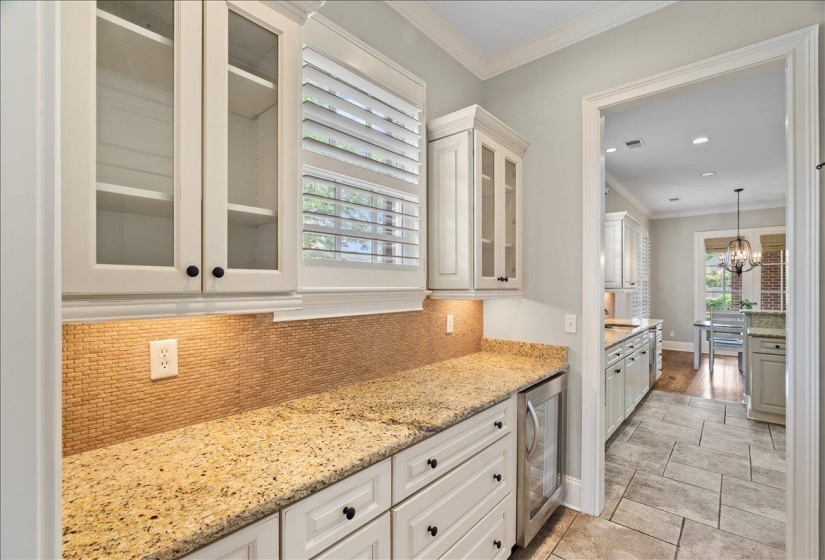 1862 OLD TOWNE LN, Germantown, Tennessee 38139, 4 Bedrooms Bedrooms, 8 Rooms Rooms,3.1 BathroomsBathrooms,Residential,For Sale,OLD TOWNE,10219791