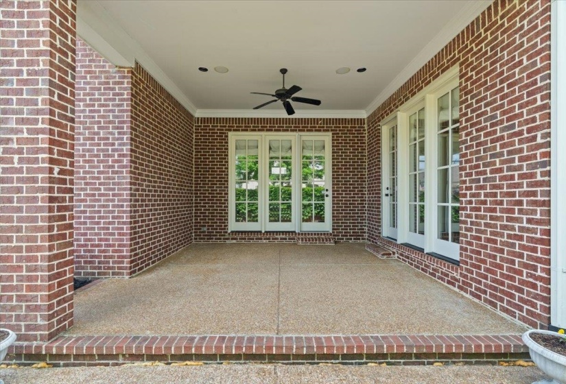 1862 OLD TOWNE LN, Germantown, Tennessee 38139, 4 Bedrooms Bedrooms, 8 Rooms Rooms,3.1 BathroomsBathrooms,Residential,For Sale,OLD TOWNE,10219791