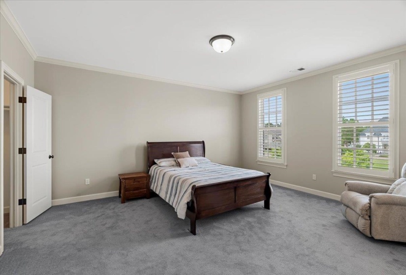 1862 OLD TOWNE LN, Germantown, Tennessee 38139, 4 Bedrooms Bedrooms, 8 Rooms Rooms,3.1 BathroomsBathrooms,Residential,For Sale,OLD TOWNE,10219791
