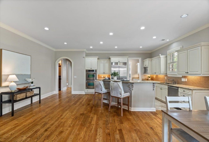 1862 OLD TOWNE LN, Germantown, Tennessee 38139, 4 Bedrooms Bedrooms, 8 Rooms Rooms,3.1 BathroomsBathrooms,Residential,For Sale,OLD TOWNE,10219791