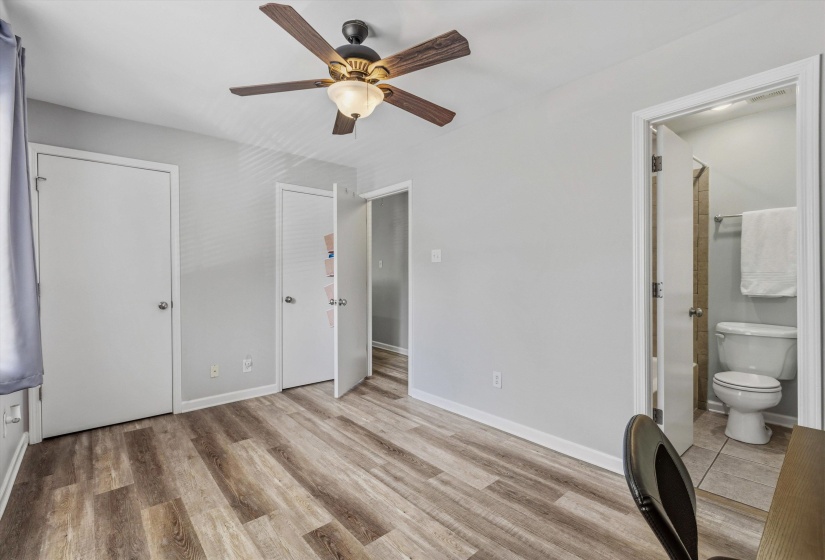 1822 DRAGONFLY CV, Germantown, Tennessee 38138, 2 Bedrooms Bedrooms, 5 Rooms Rooms,2.1 BathroomsBathrooms,Residential,For Sale,DRAGONFLY,10219965