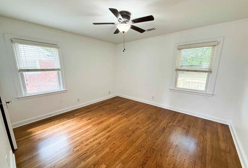 355 LUNDEE PL, Memphis, Tennessee 38111, 2 Bedrooms Bedrooms, 5 Rooms Rooms,1 BathroomBathrooms,Residential,For Sale,LUNDEE,10219966