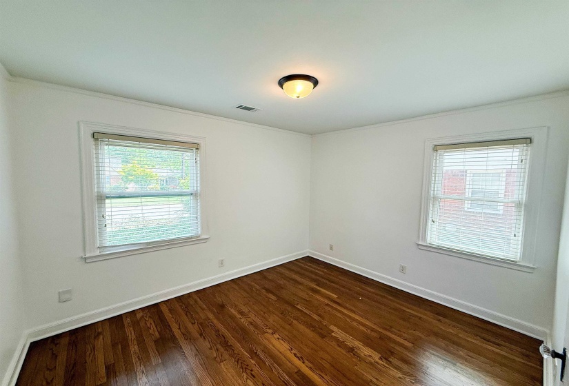 355 LUNDEE PL, Memphis, Tennessee 38111, 2 Bedrooms Bedrooms, 5 Rooms Rooms,1 BathroomBathrooms,Residential,For Sale,LUNDEE,10219966