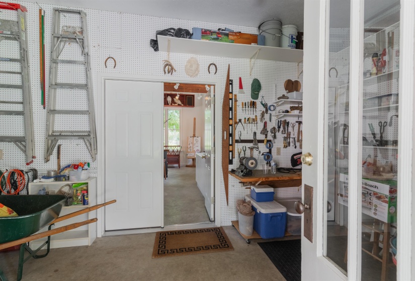 302 EAST ST, Somerville, Tennessee 38068, 4 Bedrooms Bedrooms, 8 Rooms Rooms,3 BathroomsBathrooms,Residential,For Sale,EAST,10219970