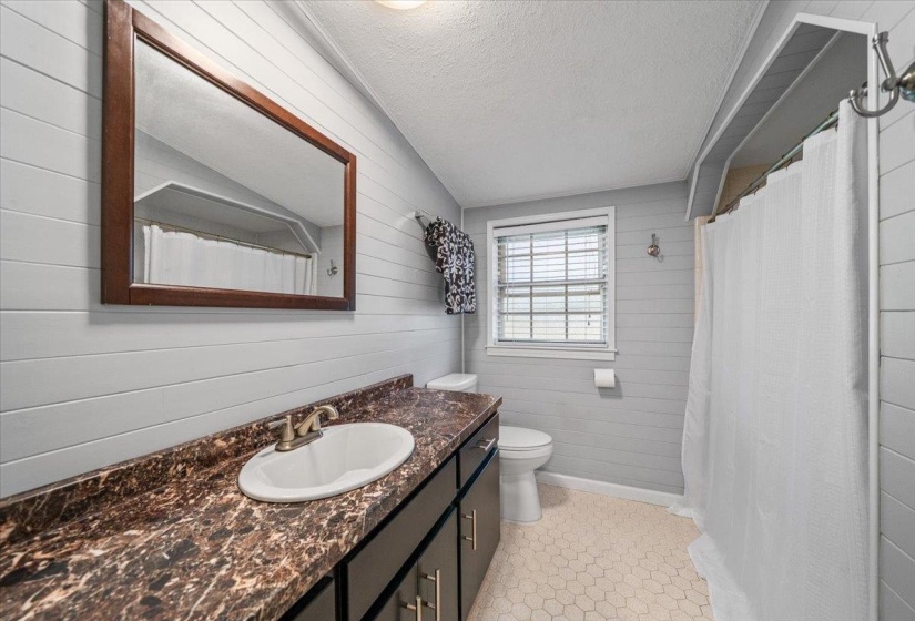 1815 BOULINWOOD LN, Germantown, Tennessee 38138, 4 Bedrooms Bedrooms, 9 Rooms Rooms,2.1 BathroomsBathrooms,Residential,For Sale,BOULINWOOD,10219971