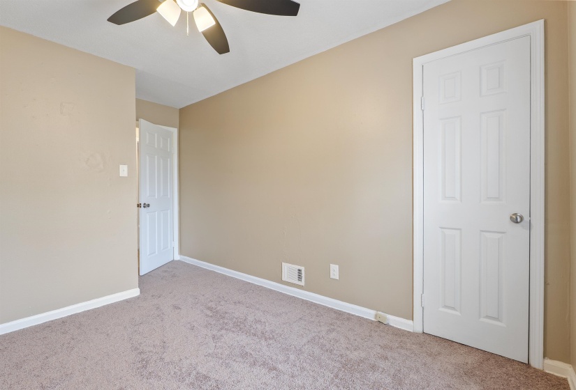 4445 DON ST, Memphis, Tennessee 38109, 3 Bedrooms Bedrooms, 7 Rooms Rooms,2 BathroomsBathrooms,Residential,For Sale,DON,10219972