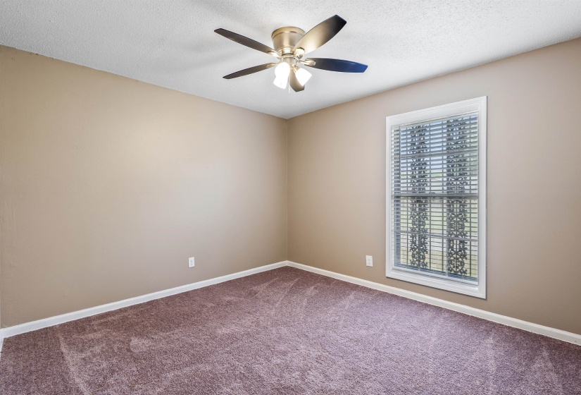 4445 DON ST, Memphis, Tennessee 38109, 3 Bedrooms Bedrooms, 7 Rooms Rooms,2 BathroomsBathrooms,Residential,For Sale,DON,10219972