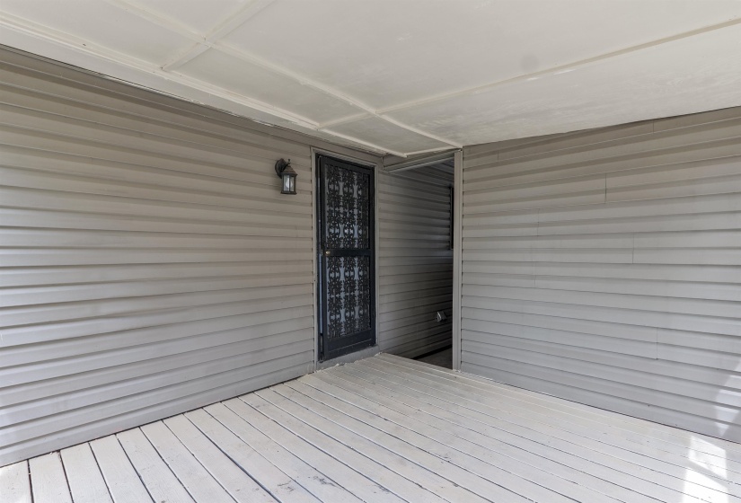 4445 DON ST, Memphis, Tennessee 38109, 3 Bedrooms Bedrooms, 7 Rooms Rooms,2 BathroomsBathrooms,Residential,For Sale,DON,10219972