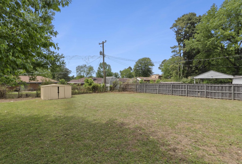 4445 DON ST, Memphis, Tennessee 38109, 3 Bedrooms Bedrooms, 7 Rooms Rooms,2 BathroomsBathrooms,Residential,For Sale,DON,10219972