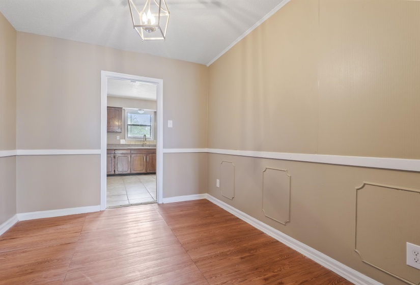 4445 DON ST, Memphis, Tennessee 38109, 3 Bedrooms Bedrooms, 7 Rooms Rooms,2 BathroomsBathrooms,Residential,For Sale,DON,10219972