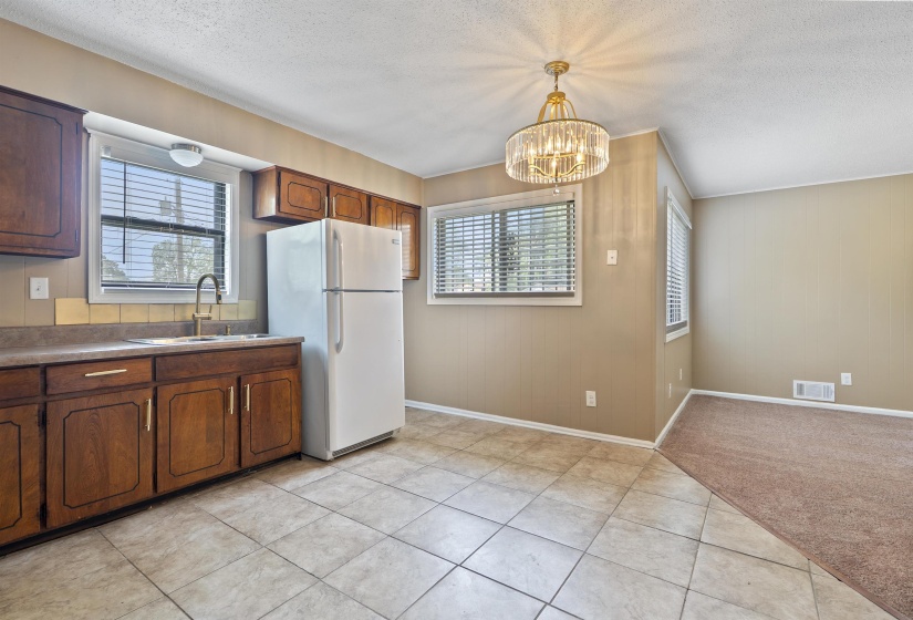 4445 DON ST, Memphis, Tennessee 38109, 3 Bedrooms Bedrooms, 7 Rooms Rooms,2 BathroomsBathrooms,Residential,For Sale,DON,10219972