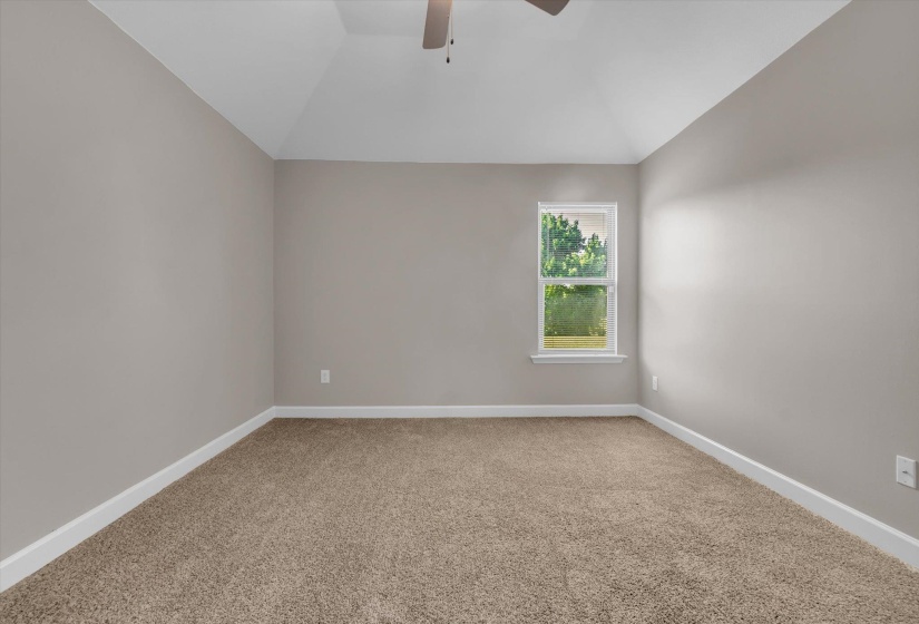 3960 SHAE PIERCE DR, Southaven, Mississippi 38671-8905, 3 Bedrooms Bedrooms, 5 Rooms Rooms,2 BathroomsBathrooms,Residential,For Sale,SHAE PIERCE,10219974