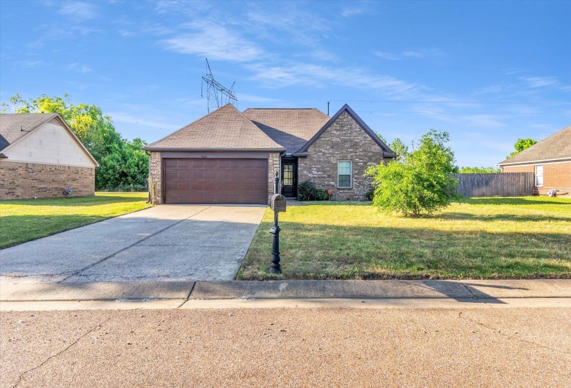 3960 SHAE PIERCE DR, Southaven, Mississippi 38671-8905, 3 Bedrooms Bedrooms, 5 Rooms Rooms,2 BathroomsBathrooms,Residential,For Sale,SHAE PIERCE,10219974