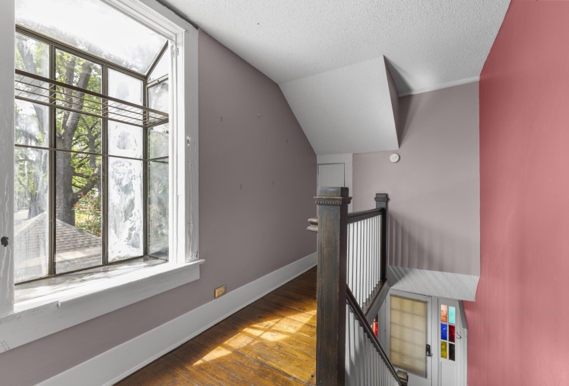 212 FLORENCE AVE, Memphis, Tennessee 38104, 2 Bedrooms Bedrooms, 6 Rooms Rooms,2 BathroomsBathrooms,Residential,For Sale,FLORENCE,10219976