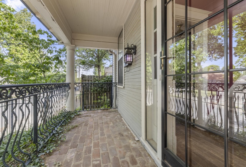 212 FLORENCE AVE, Memphis, Tennessee 38104, 2 Bedrooms Bedrooms, 6 Rooms Rooms,2 BathroomsBathrooms,Residential,For Sale,FLORENCE,10219976