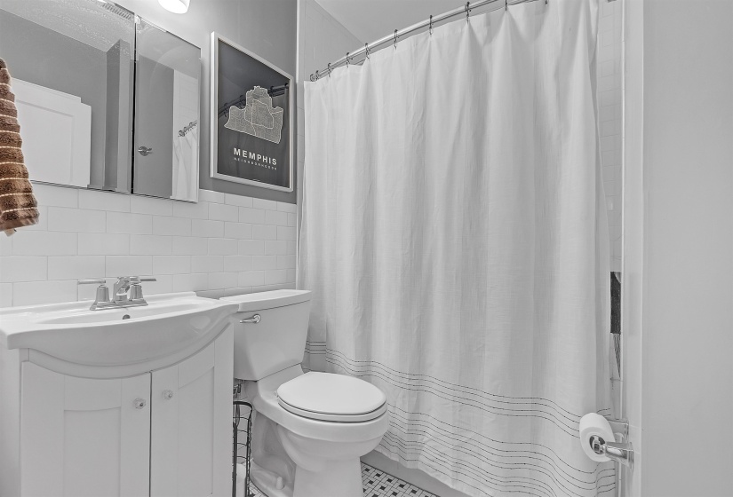 3115 COWDEN AVE, Memphis, Tennessee 38111, 3 Bedrooms Bedrooms, 6 Rooms Rooms,1 BathroomBathrooms,Residential,For Sale,COWDEN,10219978