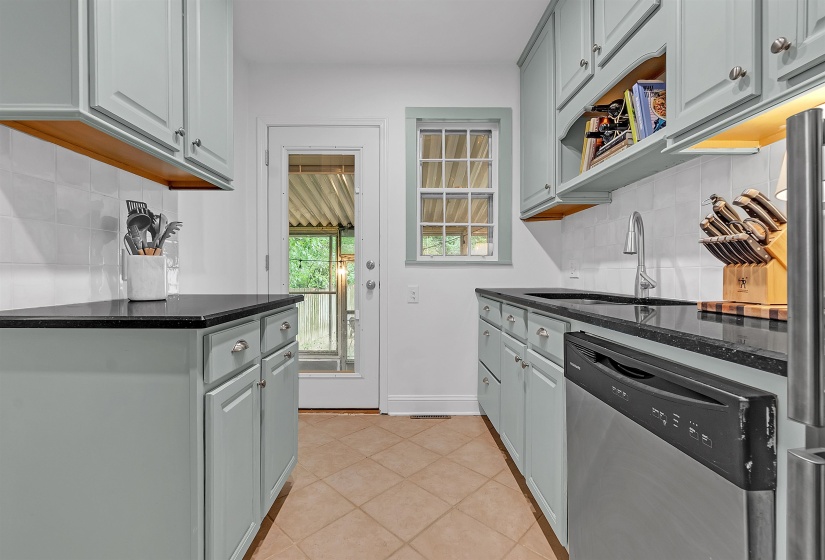 3115 COWDEN AVE, Memphis, Tennessee 38111, 3 Bedrooms Bedrooms, 6 Rooms Rooms,1 BathroomBathrooms,Residential,For Sale,COWDEN,10219978