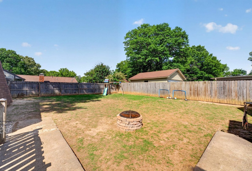 7200 LAMESA LN, Bartlett, Tennessee 38133, 3 Bedrooms Bedrooms, 5 Rooms Rooms,2 BathroomsBathrooms,Residential,For Sale,LAMESA,10219981