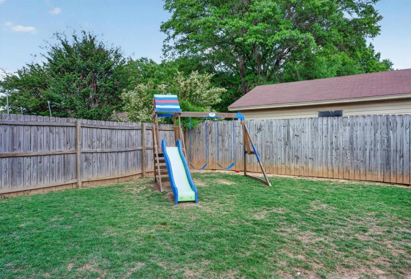 7200 LAMESA LN, Bartlett, Tennessee 38133, 3 Bedrooms Bedrooms, 5 Rooms Rooms,2 BathroomsBathrooms,Residential,For Sale,LAMESA,10219981